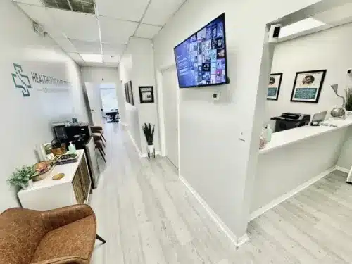 HealthSpine Chiropractic Clinic - Small 2